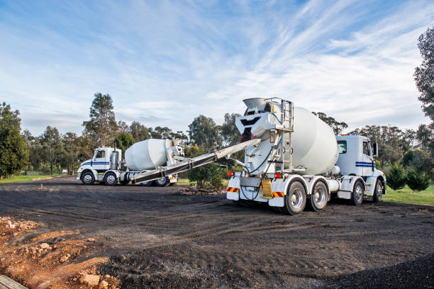 Best Concrete Driveway Installation  in Minoa, NY
